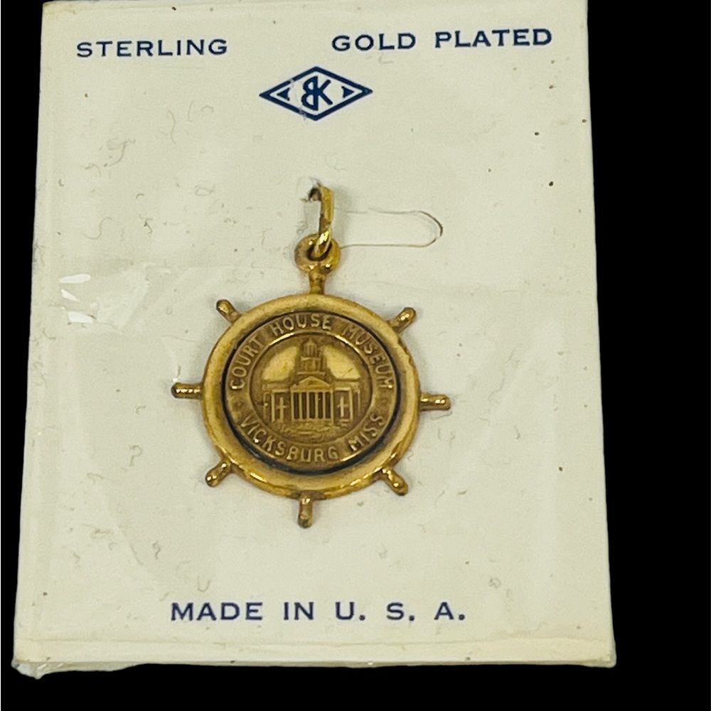 Sterling Gold Plated Vicksburg Miss Court House Museum Charm Vintage Souvenir